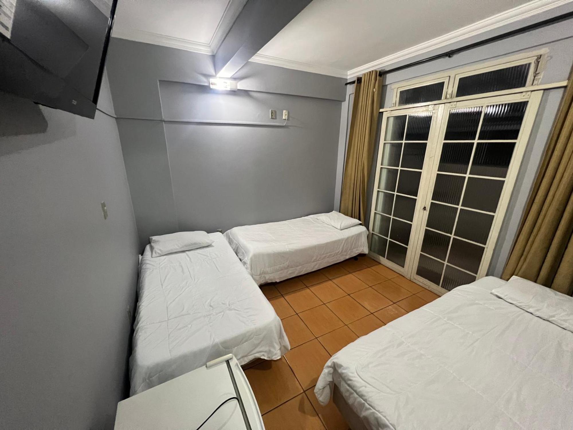 Hotel Center Betim Esterno foto